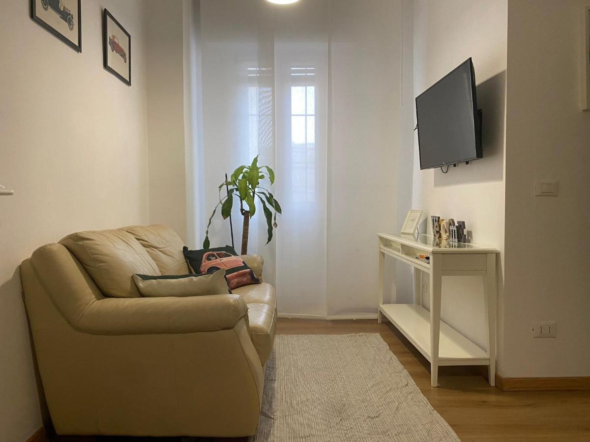 Apartament Casa Vacanze La Leonessa Brescia Zewnętrze zdjęcie